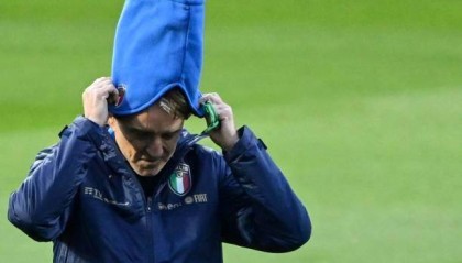 彩经网官网首页-意大利出局问责：从英雄到罪人，曼奇尼负主要责任